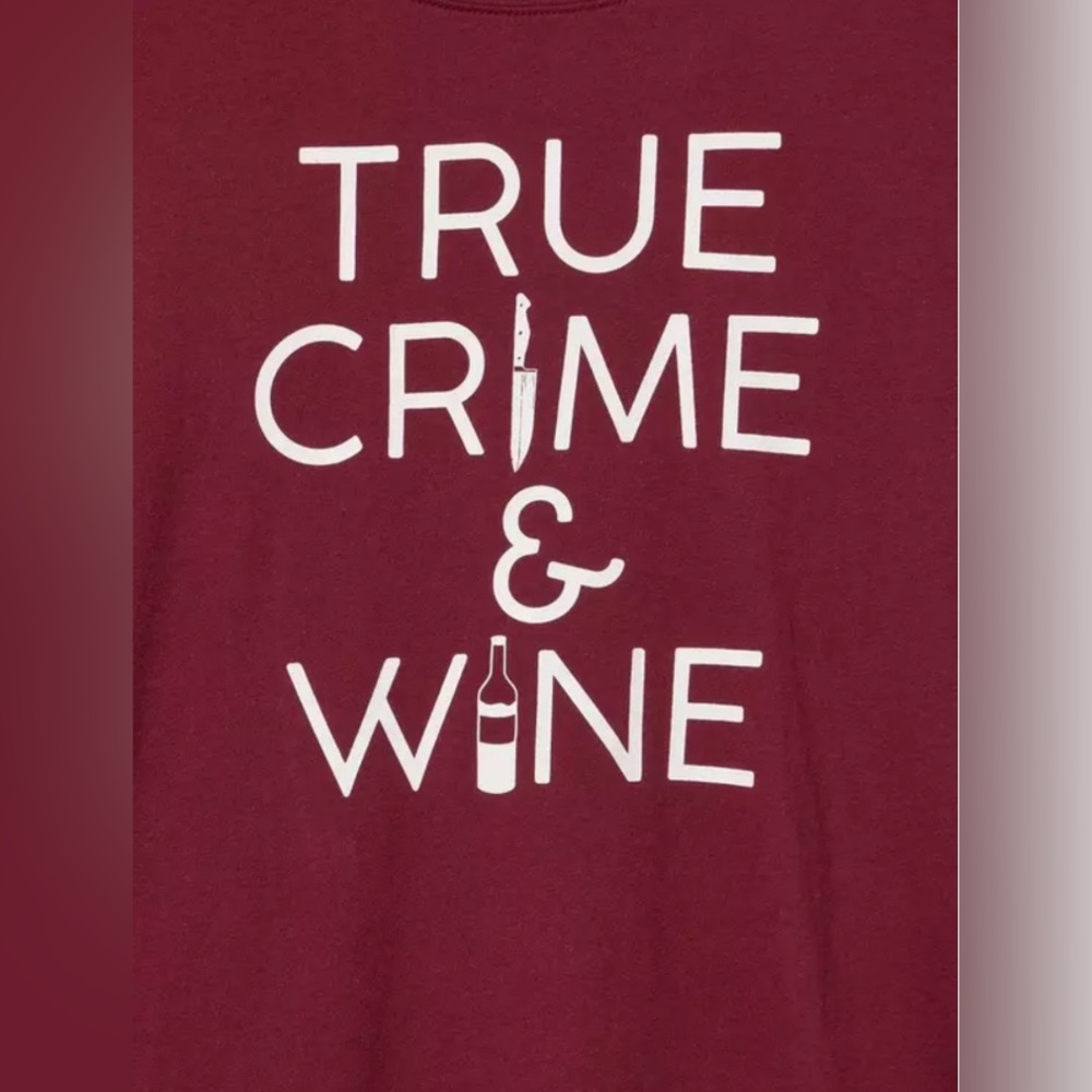 torrid NWOT Burgundy 'True Crime & Wine' Short Sleeve Graphic Tee - Picture 2 of 3
